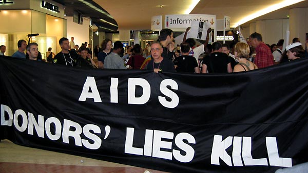 Mercredi 16 juillet, le matin - Manifestation