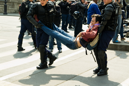 web-Aides-ActUp-Malades-Etrangers-20110503-A000274-by-william-hamon.jpg
