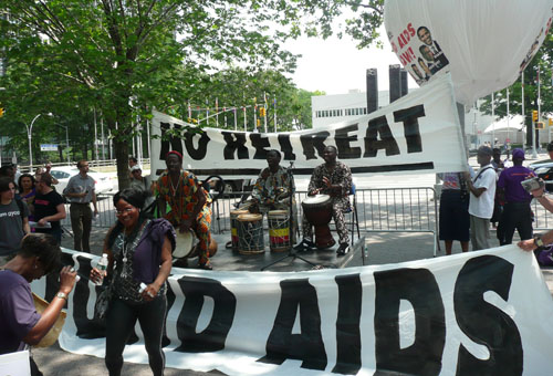 Marche à New York pour l’accès aux traitements