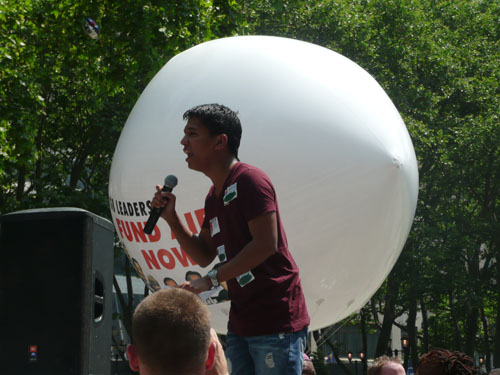 Marche à New York pour l’accès aux traitements