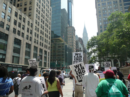 Marche à New York pour l’accès aux traitements