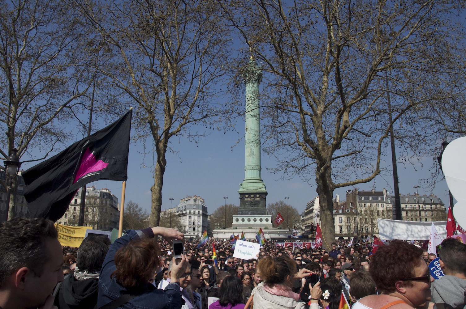 Rassemblement d'Act Up-Paris le 21 avril 2013